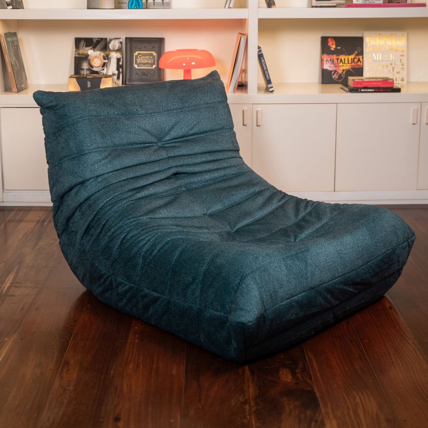 Poltrona Liv em Boucle Cloud Touch Ocean