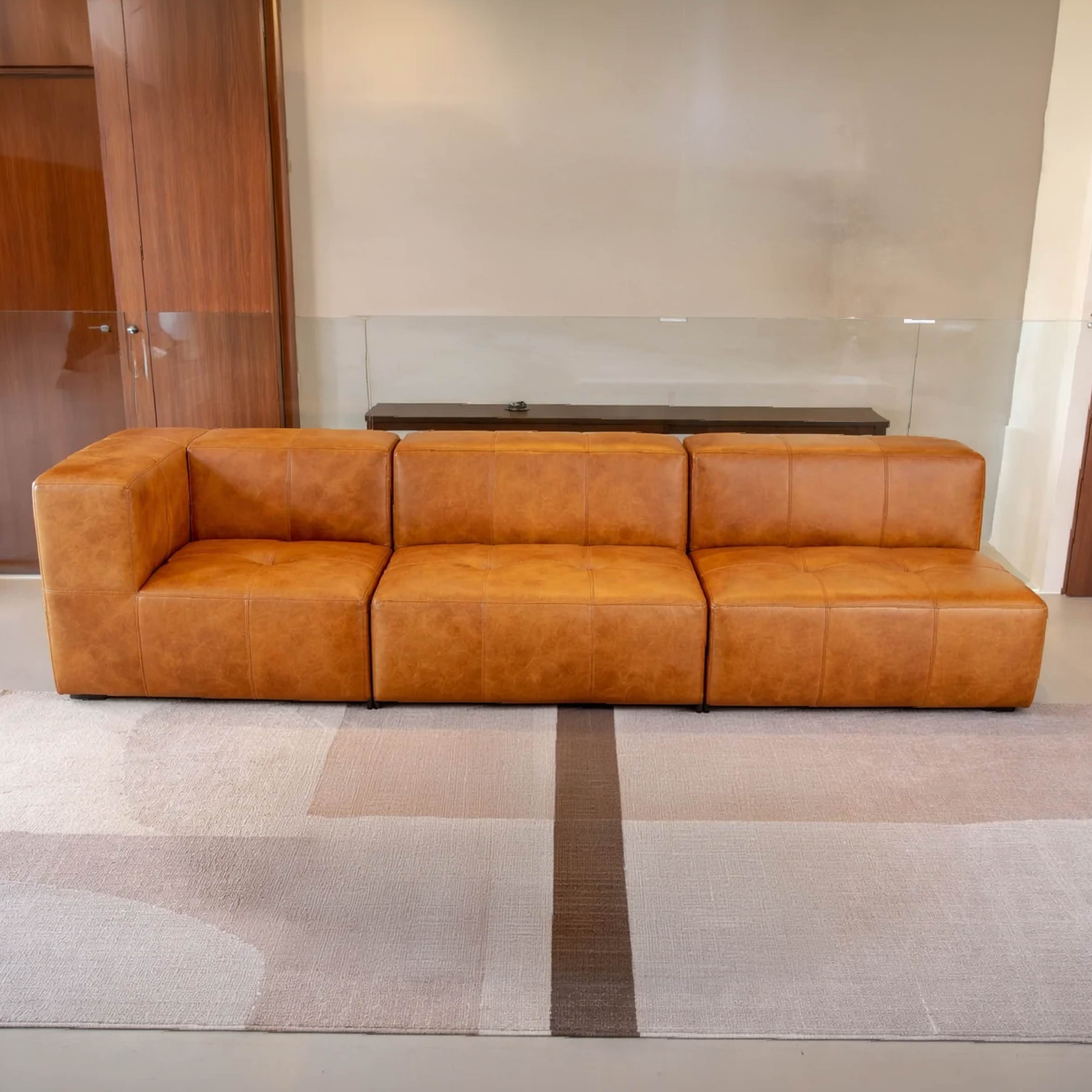 Sofá Modular 3 Lugares 1 Canto em Poli-Couro Marrom