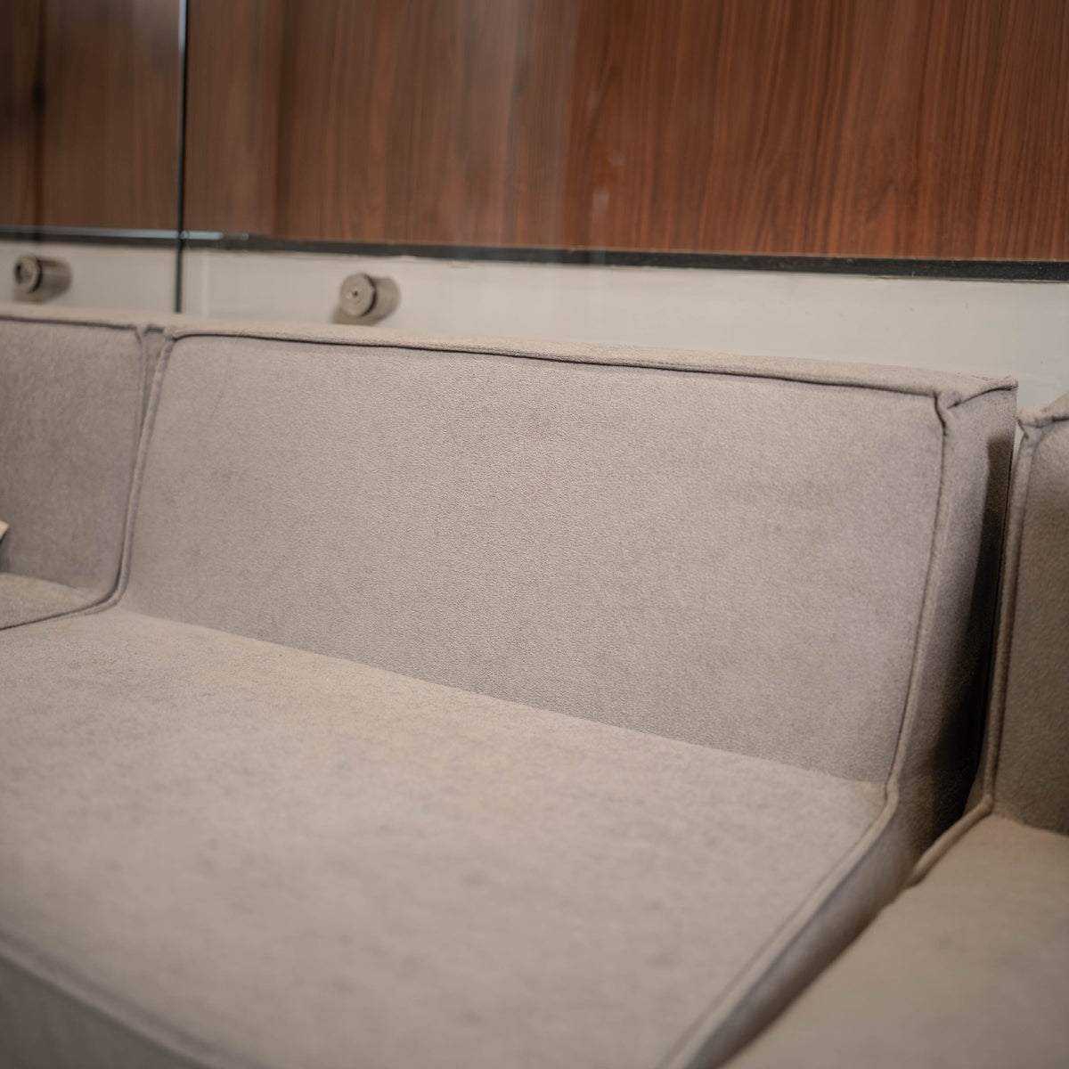 Sofá Modular Flow 2 Lugares em Boucle Cinza