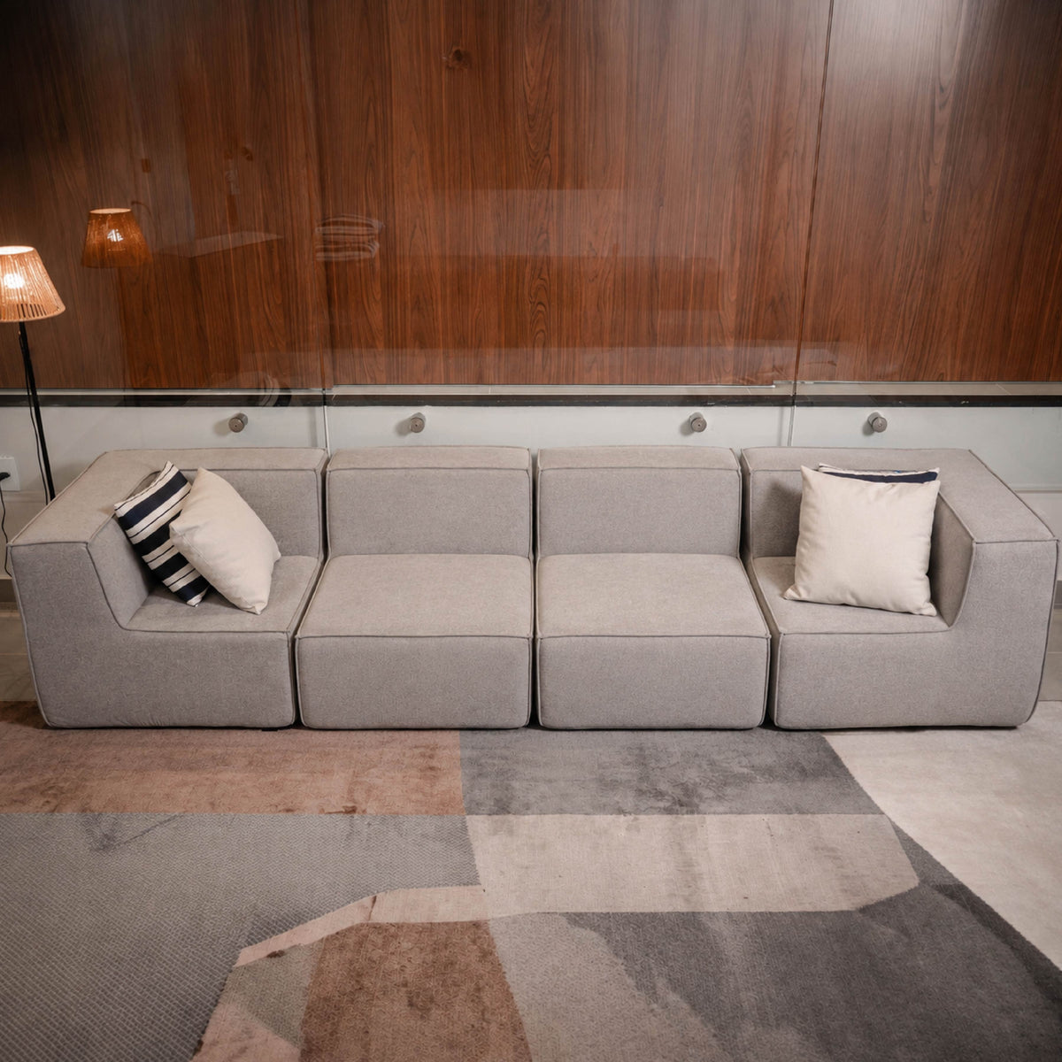 Sofá Modular Flow 4 Lugares 2 Cantos em Boucle Cinza