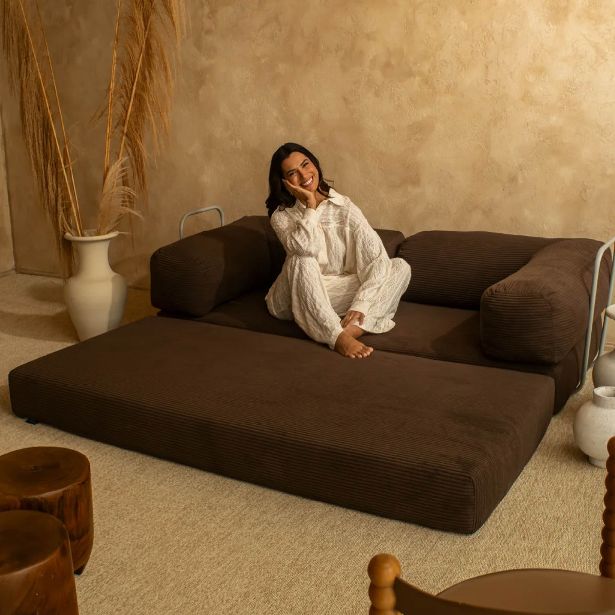 Sofá Cama Flowin em Cotele Soft Brown
