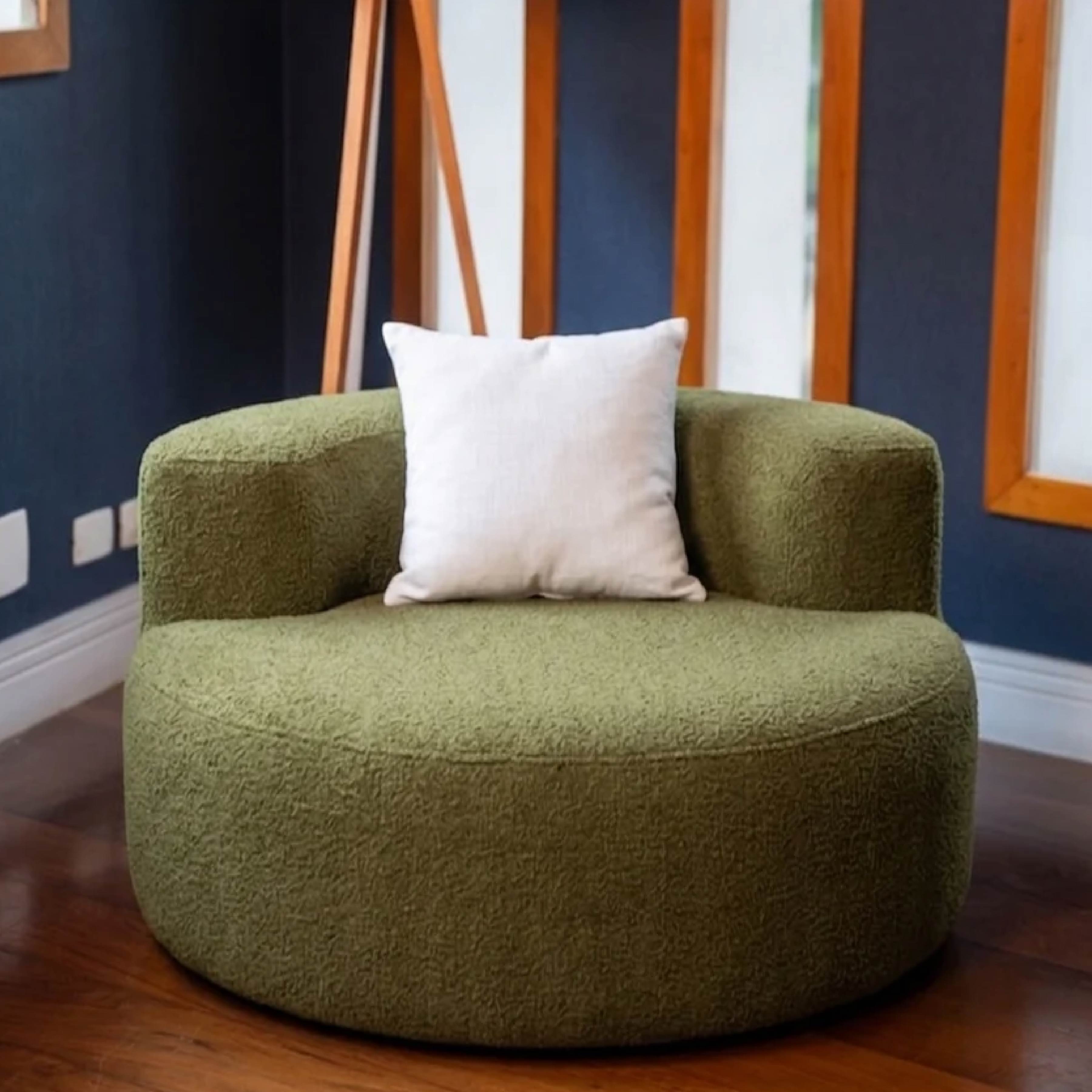 Poltrona Luna em Boucle Plus Green
