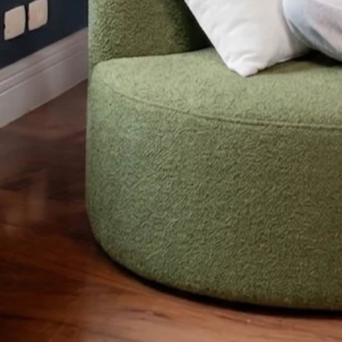 Poltrona Luna em Boucle Plus Green
