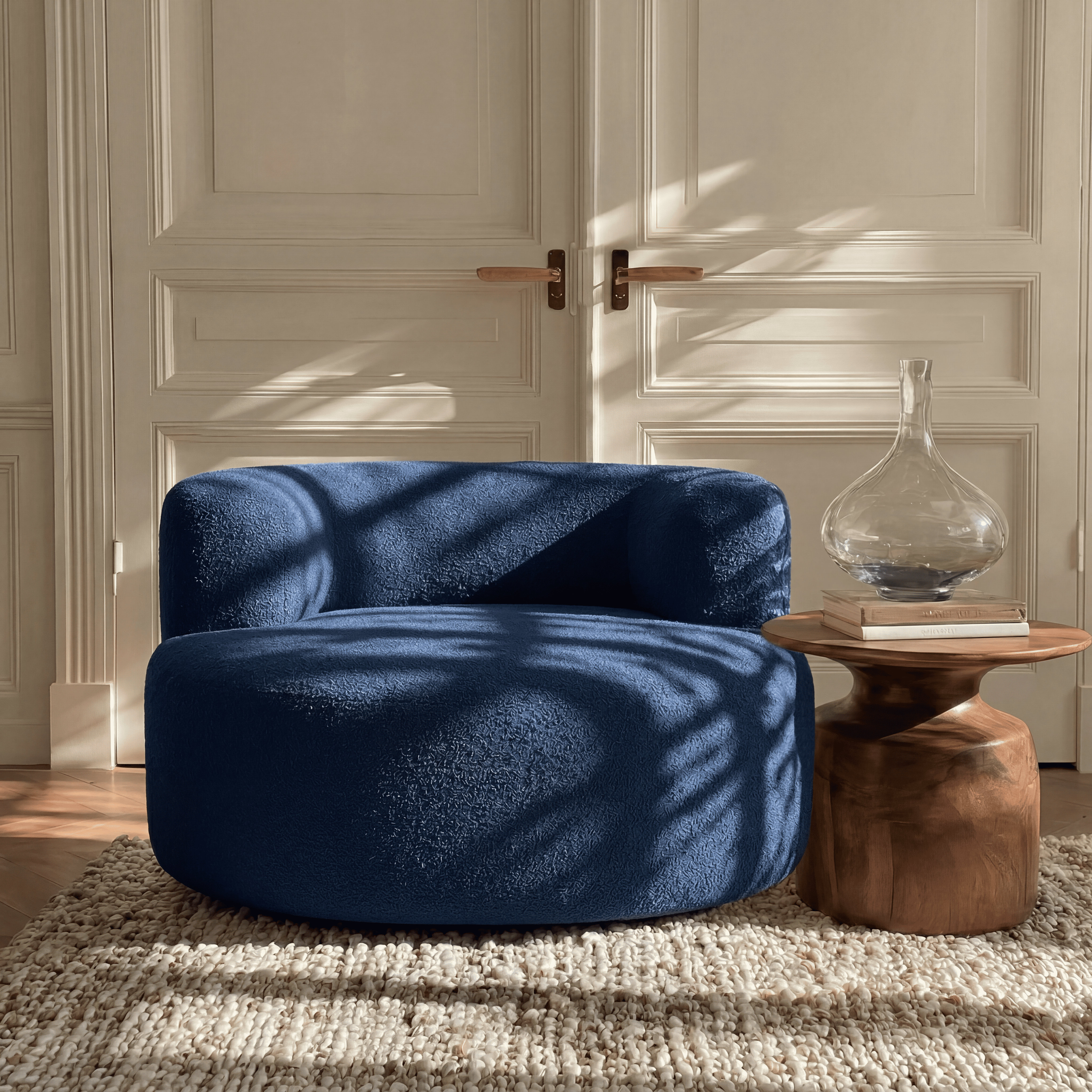 Poltrona Luna em Boucle Azul Marinho