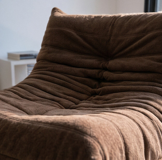 Poltrona Liv em Boucle Plus Marrom