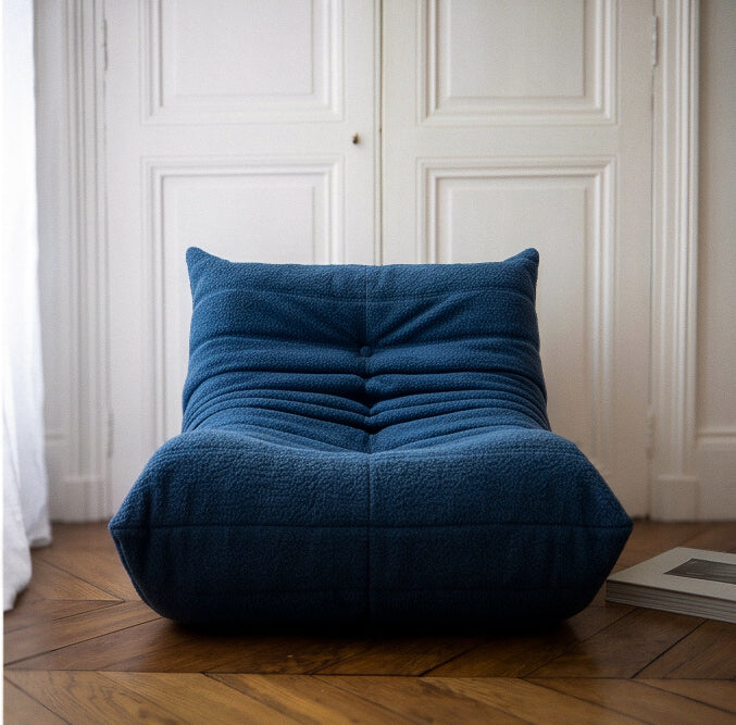 Poltrona Liv em Boucle Azul Marinho