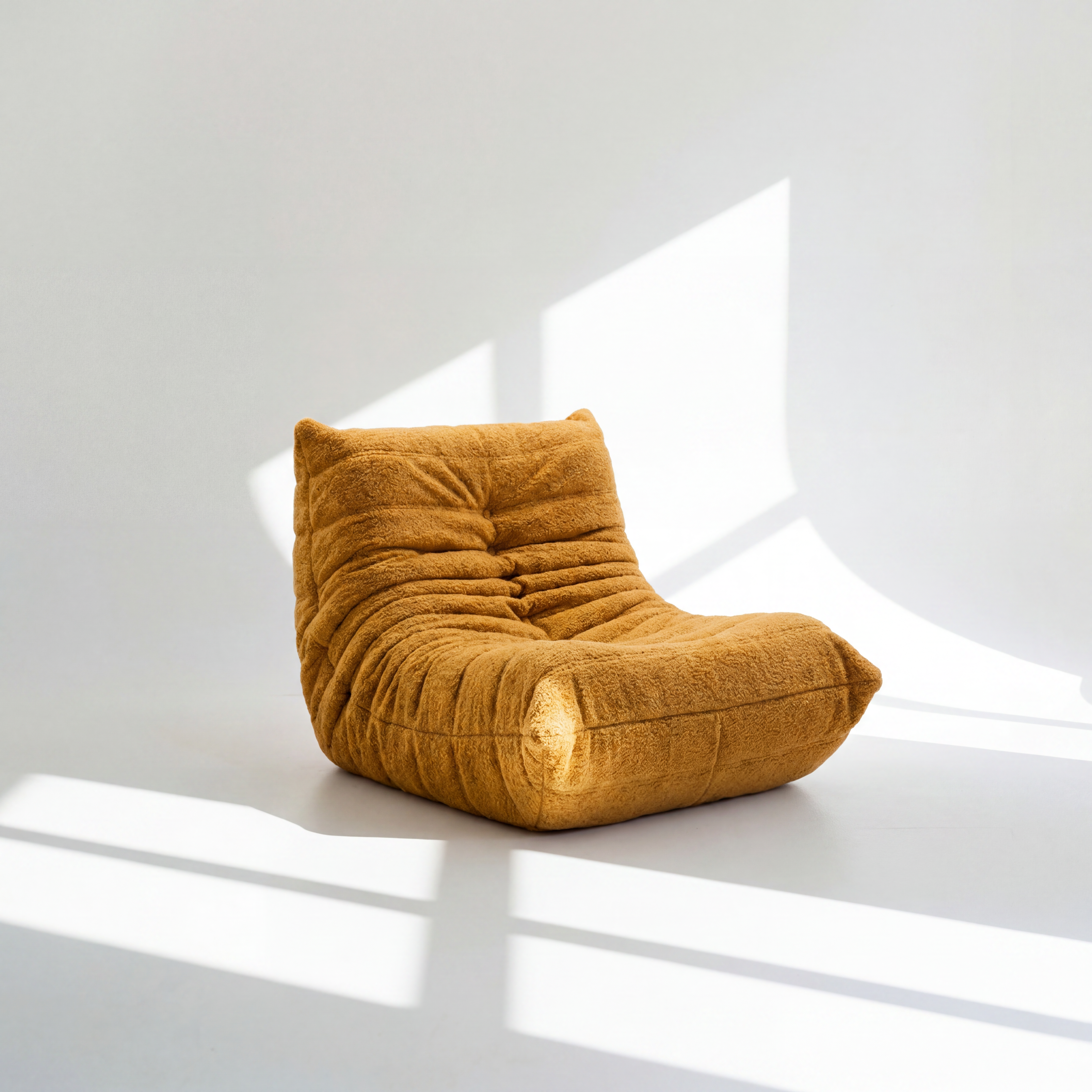 Poltrona Liv em Boucle Cloud Touch Mostarda