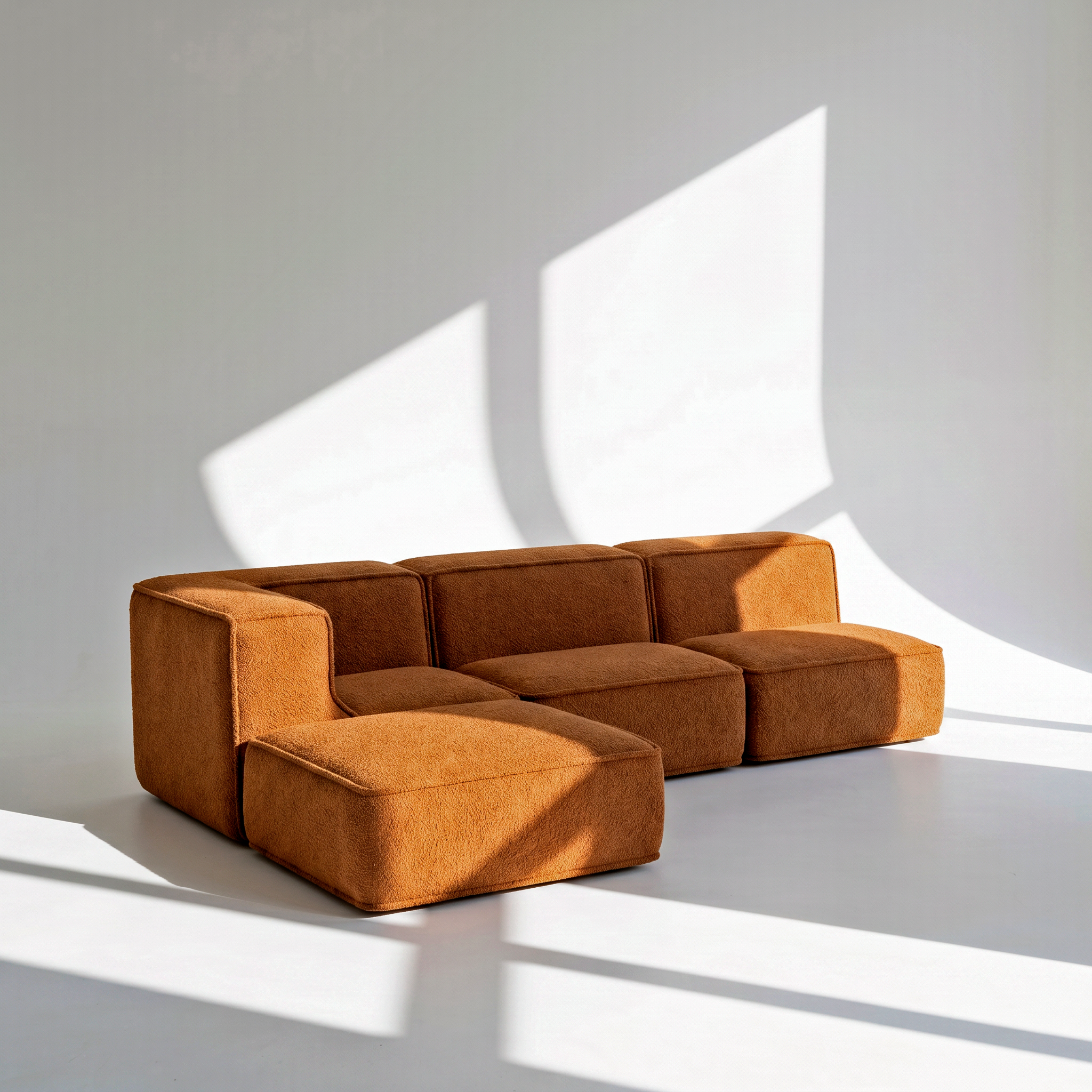 Sofá Modular Flow 3 Lugares 1 Canto com 1 Apoio de Pé em Boucle Plus Mostarda