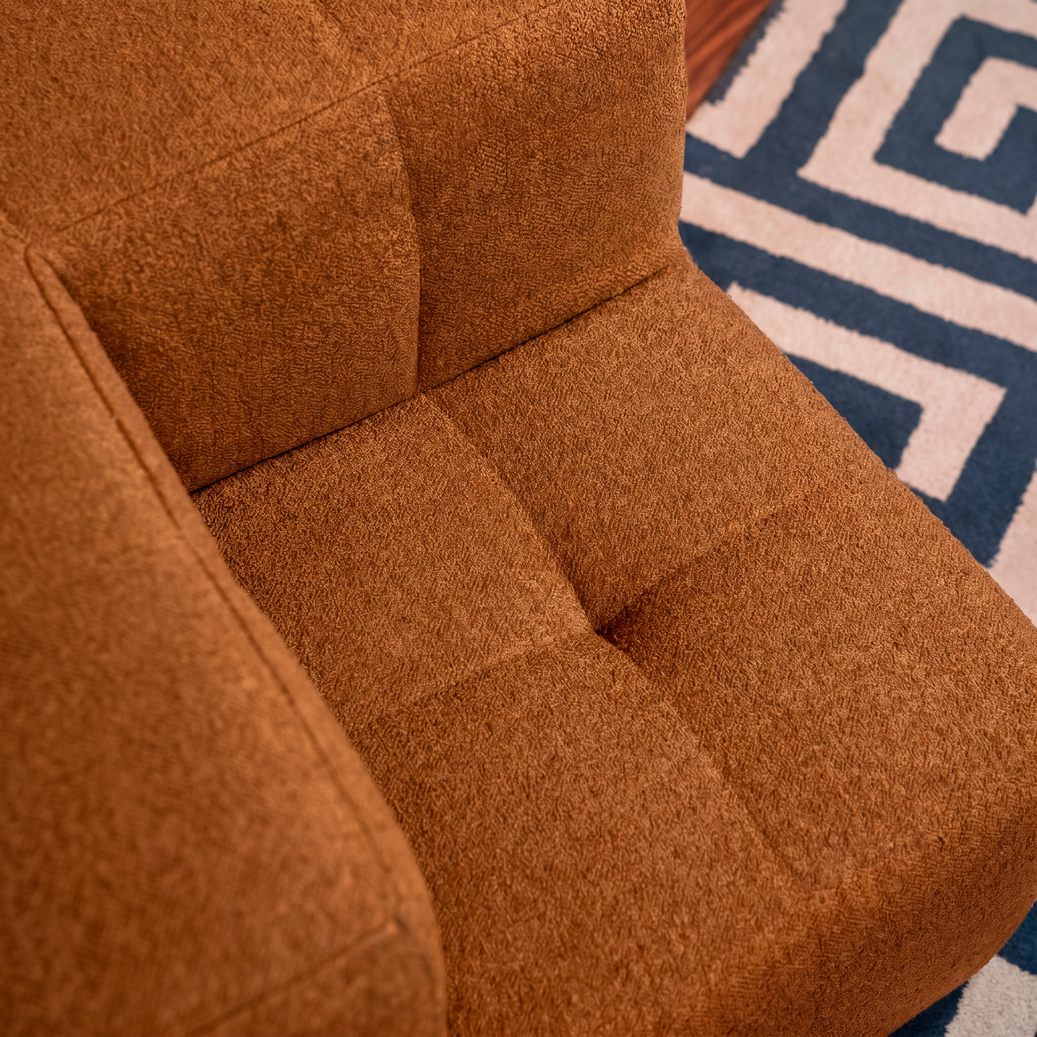 Sofá Modular 2 Lugares 1 Canto com 1 Apoio de Pé em Boucle Plus Mostarda