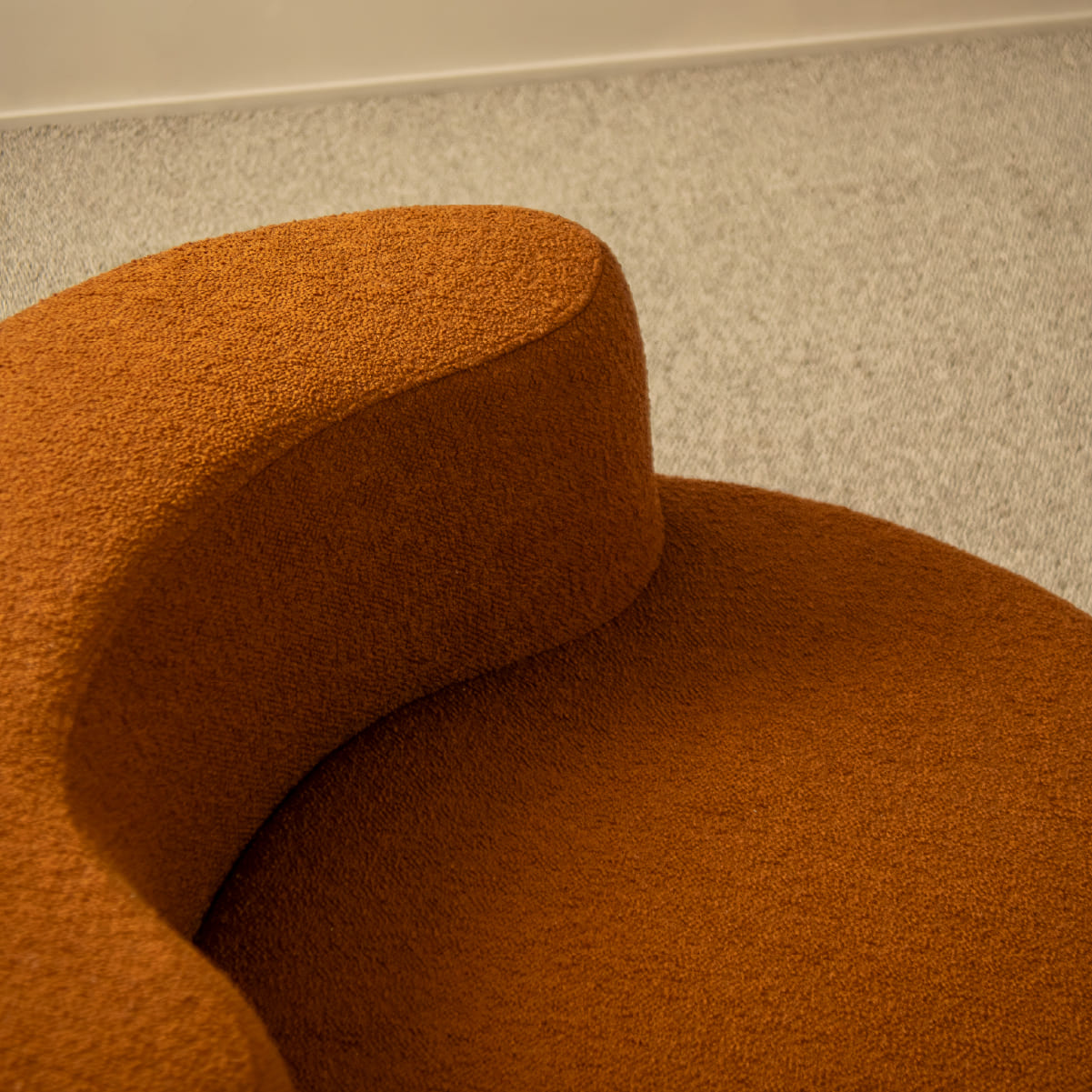 Poltrona Luna em Boucle Plus Terracota