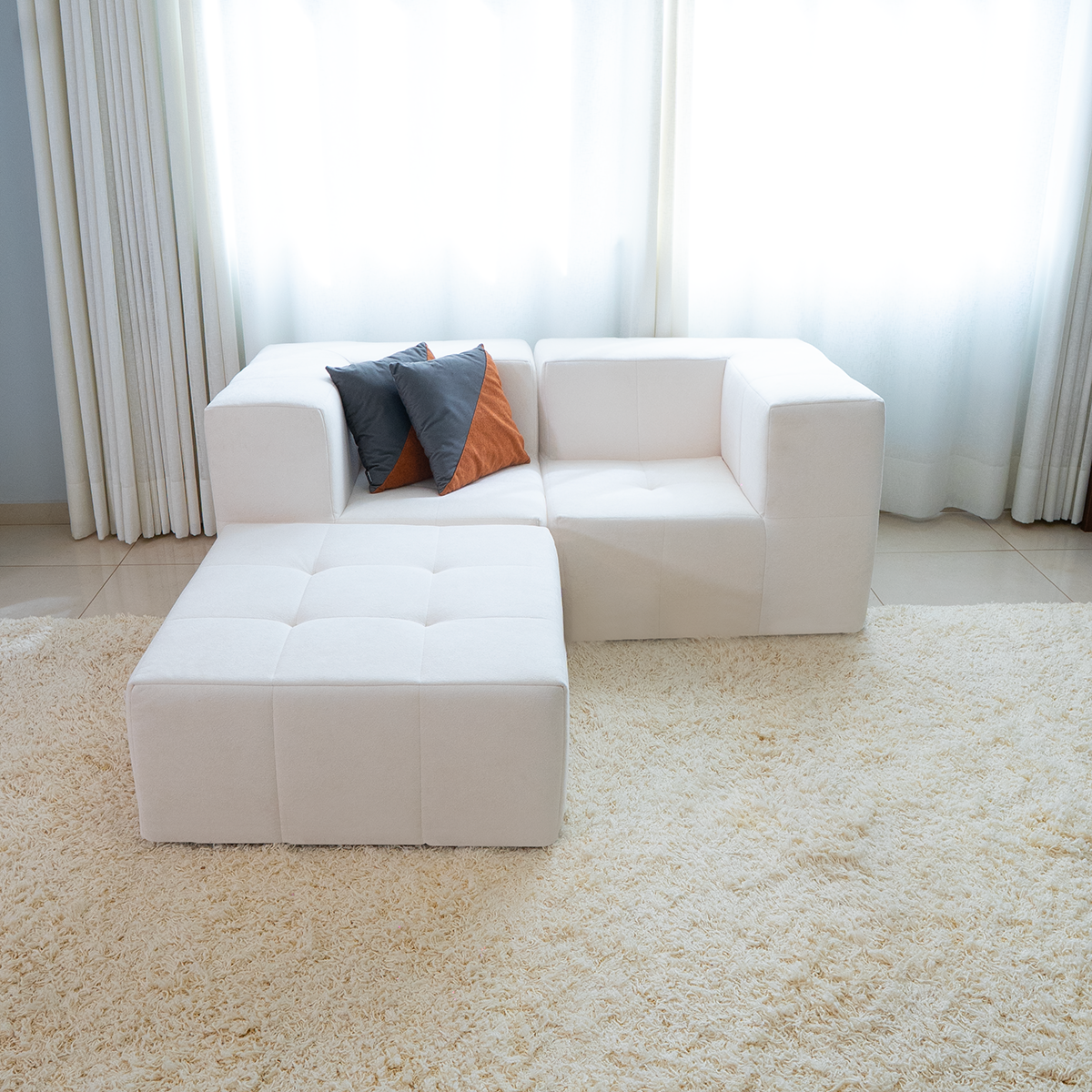 Sofá Modular Boucle Bege - 2 Lugares - 2 Cantos com Apoio de Pé